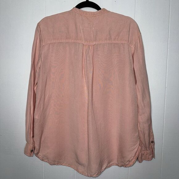 Pilcro Anthropologie Women’s Ruffled Placket Shirt Peach Pink Size Medium - Picture 2 of 5